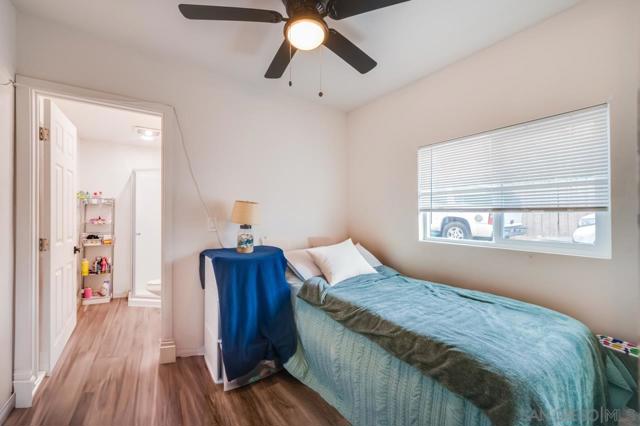 8713 15 Central Way, Spring Valley CA: https://media.crmls.org/mediaz/b2058c7f-90e3-42ae-8d33-f07484b19060.jpg