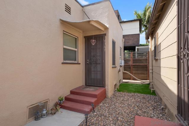 4365 Kansas, San Diego CA: https://media.crmls.org/mediaz/b20688dd-9eb2-479a-a142-997310577f0d.jpg
