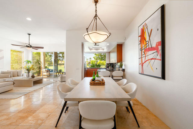 28 La Costa Drive, Rancho Mirage CA: https://media.crmls.org/mediaz/b2071a02-233a-431b-a1d3-e0ca9f93663d.jpg