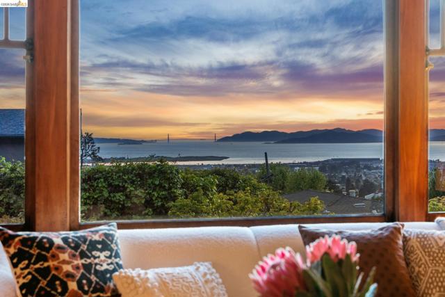 Image 12 of 60 For 938 San Benito Rd