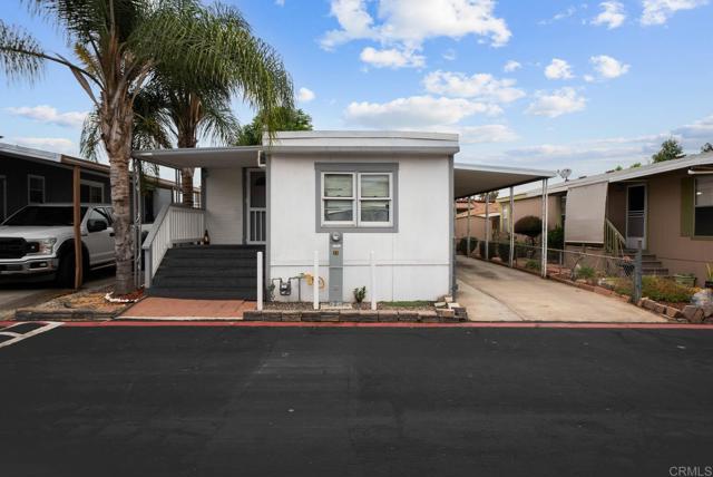 Detail Gallery Image 1 of 26 For 255 E Bradley Ave Spc 35,  El Cajon,  CA 92021 - 3 Beds | 1/1 Baths