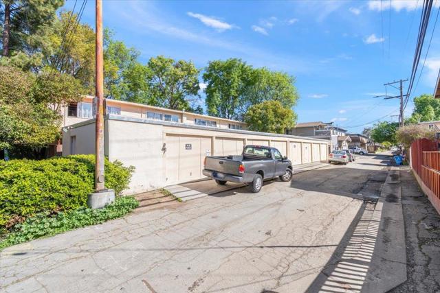 Image 5 of 17 For 3212 Rolison Road