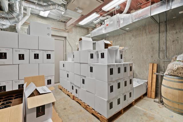 15060 Montebello Road, Cupertino CA: https://media.crmls.org/mediaz/b20e66b1-bd6e-4b00-8ee3-8bc770427af0.jpg