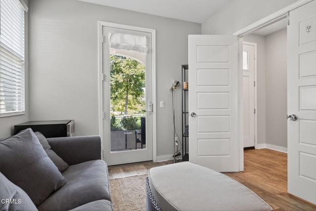 Detail Gallery Image 15 of 45 For 241 Los Altos Walk, Ventura,  CA 93004 - 3 Beds | 3 Baths