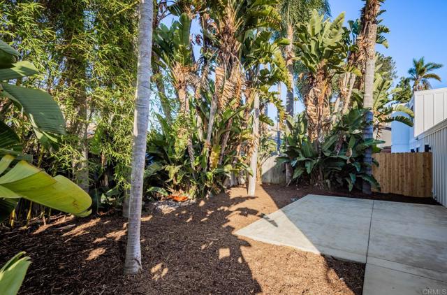 Detail Gallery Image 9 of 54 For 250 258 Hillcrest Dr, Encinitas,  CA 92024 - 9 Beds | 9/2 Baths