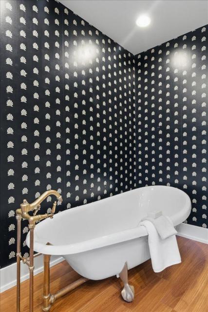 101 Glen Ridge Avenue, Los Gatos CA: https://media.crmls.org/mediaz/b20f7341-bef4-4586-9dde-d898383cc111.jpg