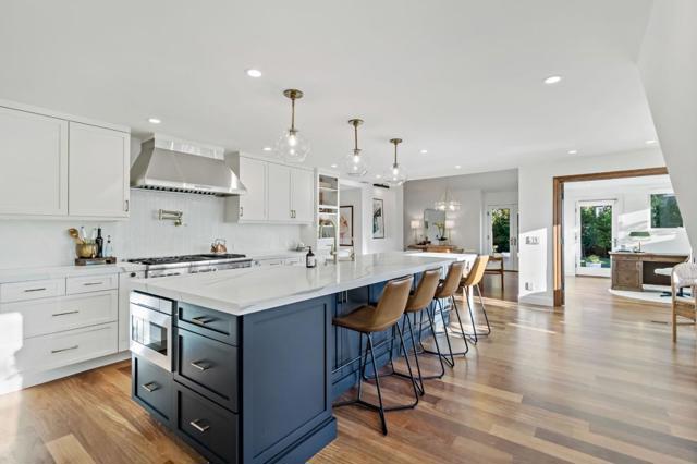 10 Bennett Road, Redwood City CA: https://media.crmls.org/mediaz/b2124b36-577e-4dc9-852e-afddb0e3b889.jpg