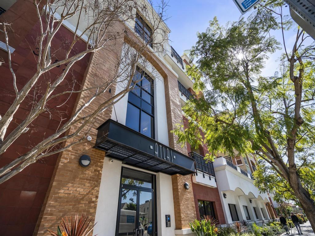 3687 4th Ave - photo 2