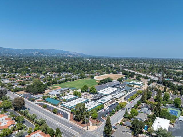 135 Calle Larga, Los Gatos CA: https://media.crmls.org/mediaz/b213f17e-bf80-498e-9445-b3ac020c01b7.jpg
