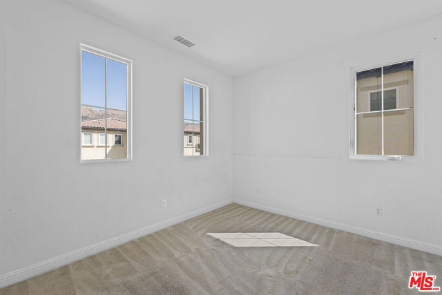 20810 Spruce Circle photo 16