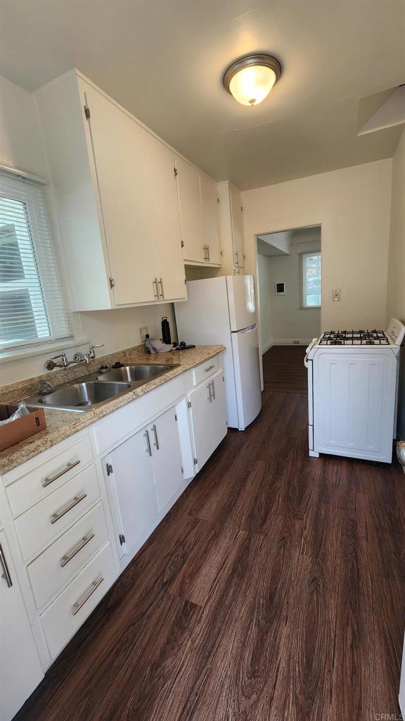 1809 Fern Street - photo 4