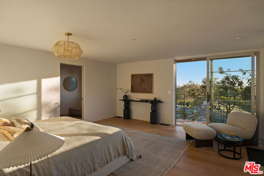 MLS #25590941 image #23