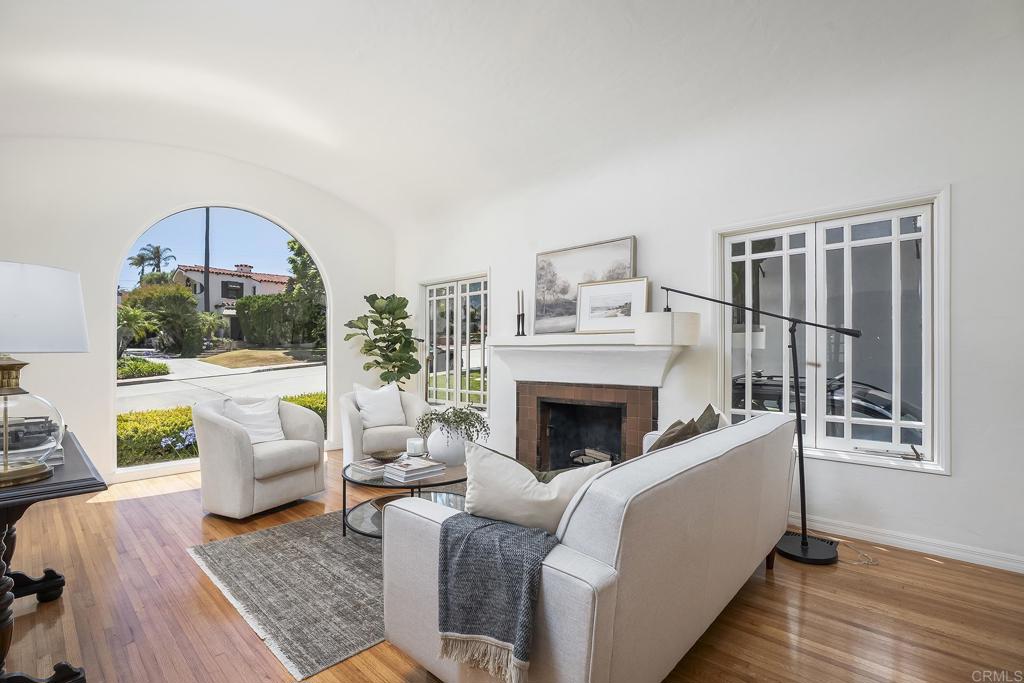 3120 Curtis - photo 5