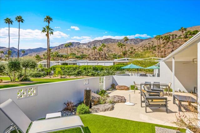 211 E Canyon Vista Drive, Palm Springs CA: https://media.crmls.org/mediaz/b215f052-a11a-4ff3-a267-f7136147e914.jpg