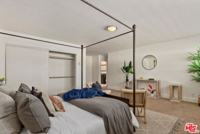 6624 Springpark Avenue, Los Angeles CA: https://media.crmls.org/mediaz/b2168dd7-1362-4b8f-9d20-a4b4b9bbc977.jpg