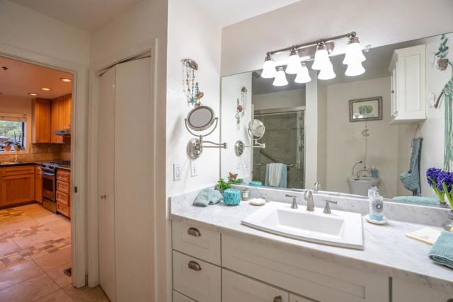 25351 Boots Road, Monterey CA: https://media.crmls.org/mediaz/b216cb16-538b-4d54-8042-e017f8268a09.jpg