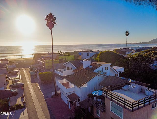 Detail Gallery Image 3 of 26 For 999 Waterbury Ln, Ventura,  CA 93001 - 4 Beds | 3 Baths