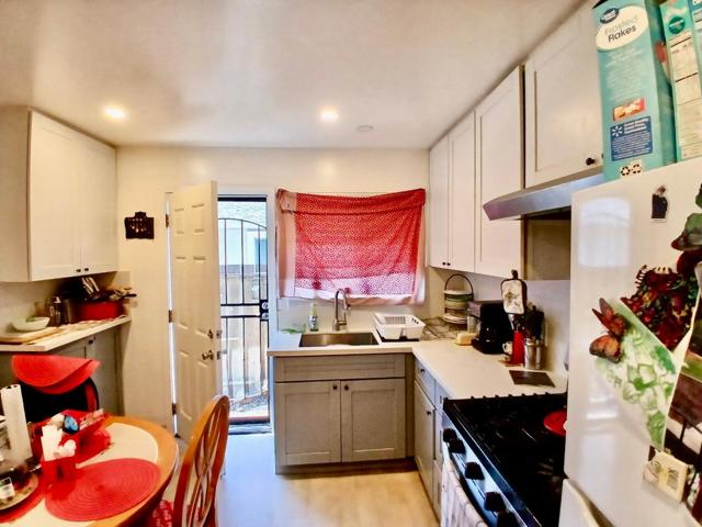 1085 N 4th Street, San Jose CA: https://media.crmls.org/mediaz/b217ac67-ecf8-467b-89ae-fd9d5cec1208.jpg