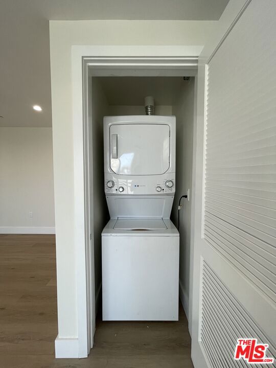 11042 La Maida Street, North Hollywood CA: https://media.crmls.org/mediaz/b218c03e-f2fd-461a-bba9-1a4f55d5cddc.jpg