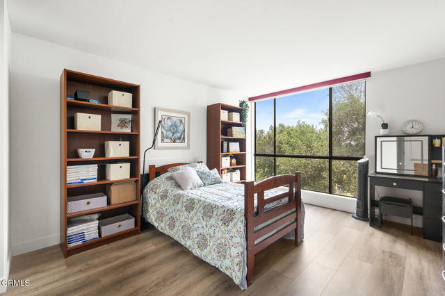 4275 Via Arbolada, Los Angeles CA: https://media.crmls.org/mediaz/b218cf7f-601d-4f87-8941-1d248cfaac1d.jpg