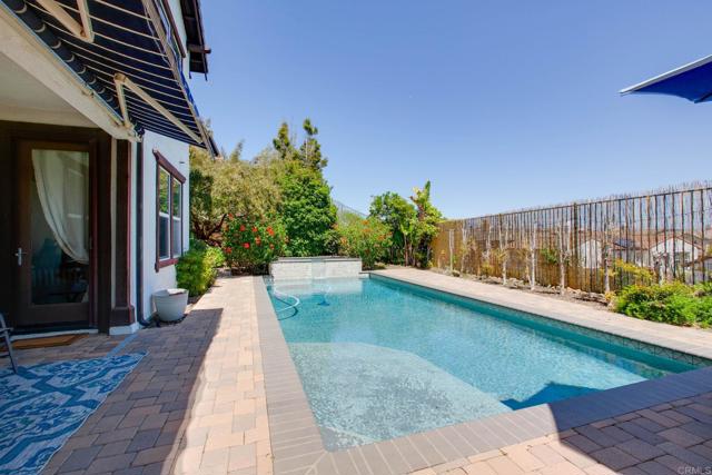 891 Antilla Way, San Marcos CA: https://media.crmls.org/mediaz/b21963cc-d69d-4d0f-b7b9-785b7cc3b05c.jpg