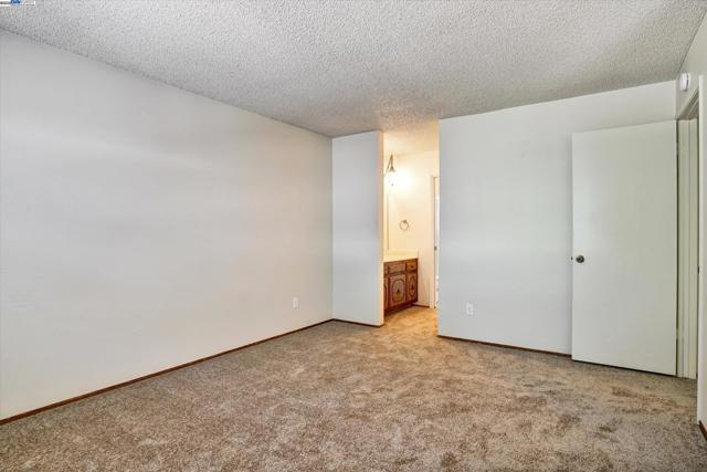 901 Basalt Way, Antioch CA: https://media.crmls.org/mediaz/b219acf5-15b7-40c2-aee8-fe814f962174.jpg
