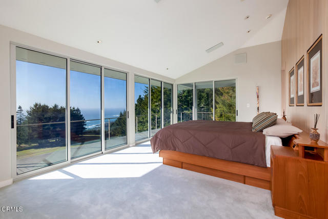 43850 Buckhorn Cove E Road, Little River CA: https://media.crmls.org/mediaz/b21a1d3e-10df-4626-bbaf-67008802774c.jpg