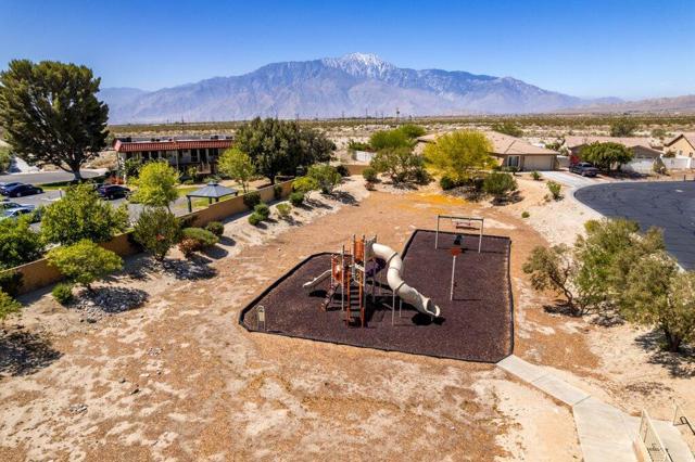 9282 Silver Star Avenue, Desert Hot Springs CA: https://media.crmls.org/mediaz/b21ada42-1b74-4f89-afbf-c7397d4cf7ce.jpg