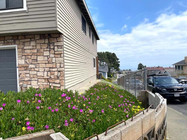 375 Shipley Avenue, Daly City CA: https://media.crmls.org/mediaz/b21d8316-a4ce-4ab1-b0f1-1a1c141cdf46.jpg