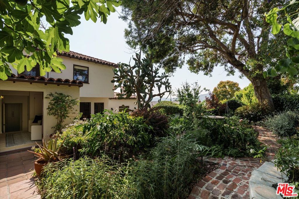 MLS #25552521 img 26