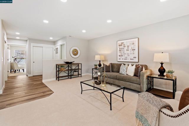 1161 Leisure Ln, Walnut Creek CA: https://media.crmls.org/mediaz/b21da1a4-1d66-4135-b969-59ac25af5015.jpg
