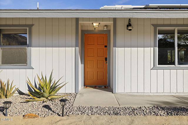 Detail Gallery Image 4 of 52 For 4741 Avenida Del Sol, Joshua Tree,  CA 92252 - 4 Beds | 3 Baths