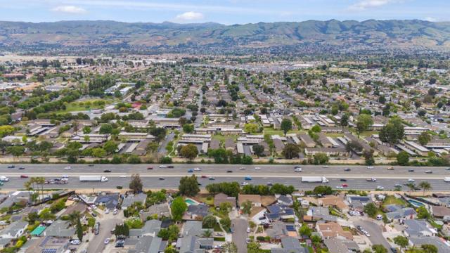 1321 Soto Court, San Jose CA: https://media.crmls.org/mediaz/b21e9c0e-b445-48dd-96ab-d246b218dcd3.jpg