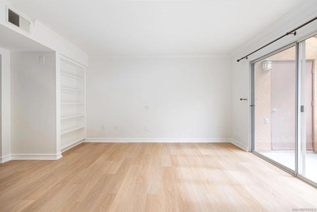 Detail Gallery Image 8 of 12 For 15353 Maturin Dr #115,  San Diego,  CA 92127 - 2 Beds | 2/1 Baths