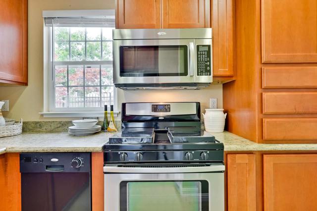 10656 Larry Way, Cupertino CA: https://media.crmls.org/mediaz/b21fd1b0-65d4-4c3e-80e5-b8d31a72d5a6.jpg