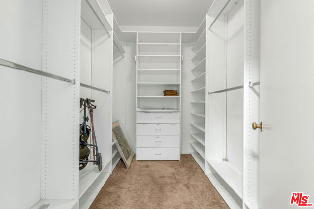 15150 Dickens Street, Sherman Oaks CA: https://media.crmls.org/mediaz/b21fe603-c77c-4a9a-922b-7ad7eb3fcb27.jpg