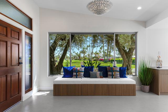 5155 E Bobolink Lane, Palm Springs CA: https://media.crmls.org/mediaz/b22053d6-0dc7-4cee-b6ba-38fe2d75c229.jpg