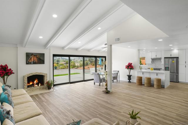 12645 Pacato Circle S, San Diego CA: https://media.crmls.org/mediaz/b221a5aa-3eb2-4f5c-b334-61c19db3c2cf.jpg