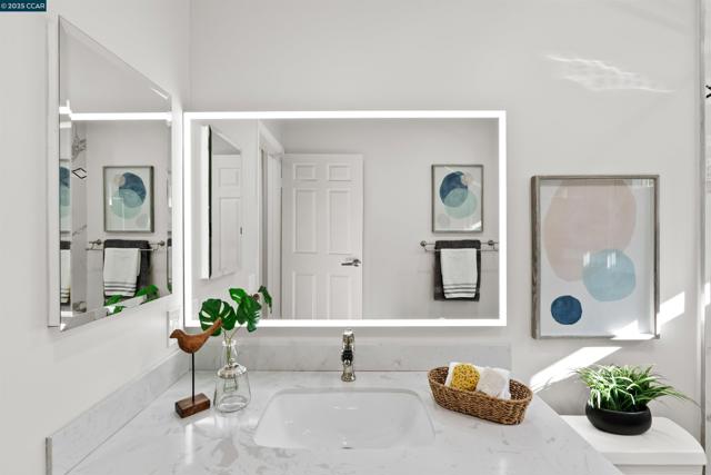 2916 Sombrero Circle, San Ramon CA: https://media.crmls.org/mediaz/b22305ba-6271-4caf-9cd6-2a164f9e468a.jpg