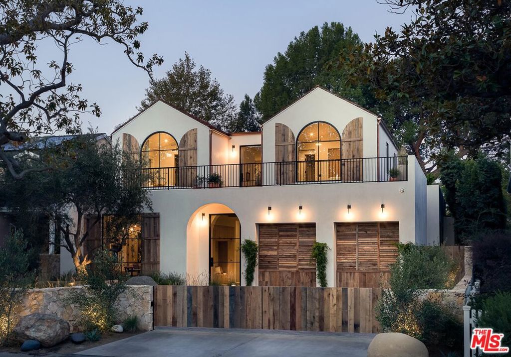 4137 Mary Ellen Avenue
