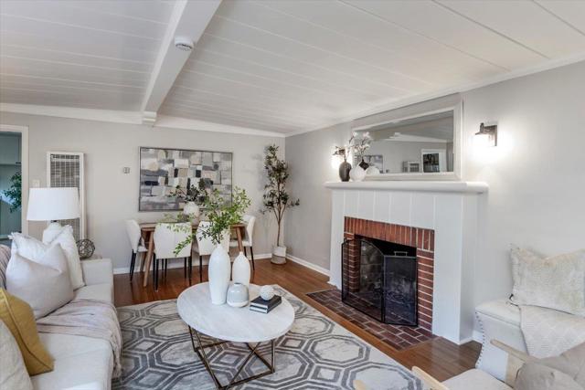 909 Myrtle Street, San Jose CA: https://media.crmls.org/mediaz/b2250222-ce51-45ba-89be-03b2d7e8c938.jpg