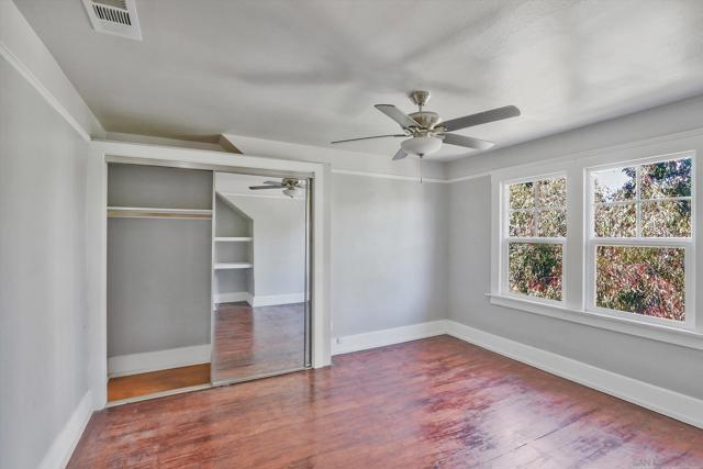 1035 Edgemont Place, San Diego CA: https://media.crmls.org/mediaz/b22650b2-3337-4c38-a2b6-f68d045e831f.jpg