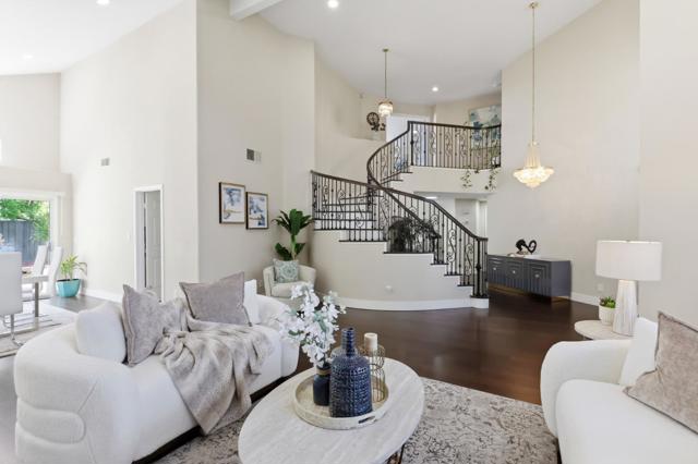 4168 Pinot Gris Way, San Jose CA: https://media.crmls.org/mediaz/b2270d23-eb1b-4c1a-8d90-acc6fc9560d4.jpg