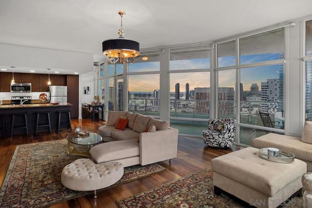 1080 Park Blvd, San Diego CA: https://media.crmls.org/mediaz/b227c385-8feb-4d3d-9520-3cc958c10eaa.jpg