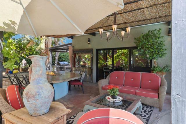 901 S Calle Tomas, Palm Springs CA: https://media.crmls.org/mediaz/b227c40e-f914-43a8-8819-6579bbdbf096.jpg