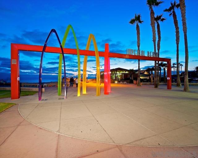 1343 Holly Ave, Imperial Beach CA: https://media.crmls.org/mediaz/b228e8d7-f546-4d60-b122-e97654f23ca4.jpg