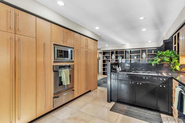 36 Admiralty Cross, Coronado CA: https://media.crmls.org/mediaz/b229d9d9-14ac-4117-8b31-6017ed33c945.jpg