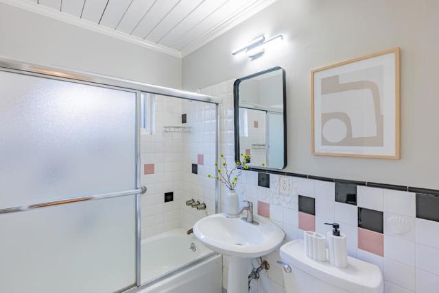 582 Morse Avenue, Sunnyvale CA: https://media.crmls.org/mediaz/b22a0b05-e19e-4f22-8b87-e34f5ed81ada.jpg