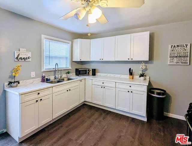 606 N Alta Vista Boulevard, Los Angeles CA: https://media.crmls.org/mediaz/b22b3eda-674e-4f7b-81a7-6eafc7d9b3d1.jpg