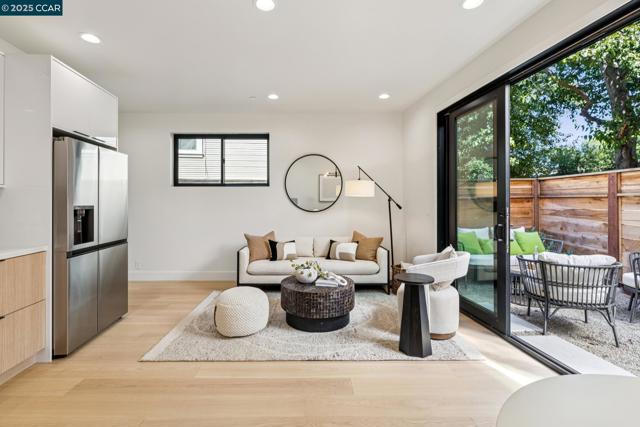 1270 64th St, Emeryville CA: https://media.crmls.org/mediaz/b22cdf7b-a4f8-4370-b52b-8ee9722ea1b9.jpg